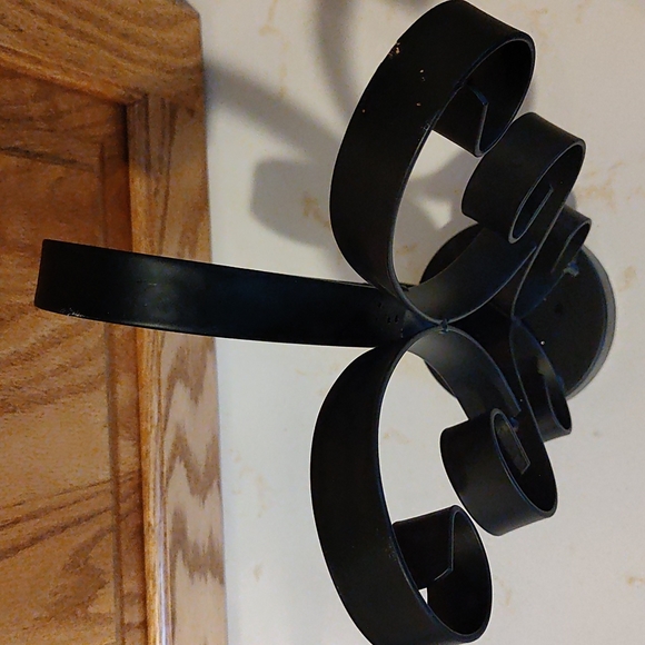 🌺3/$25🌺Black metal candle holder - Picture 3 of 4